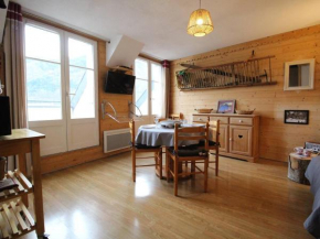 Duplex centre Luchon 4 pers, balcons, parking privé - FR-1-313-239